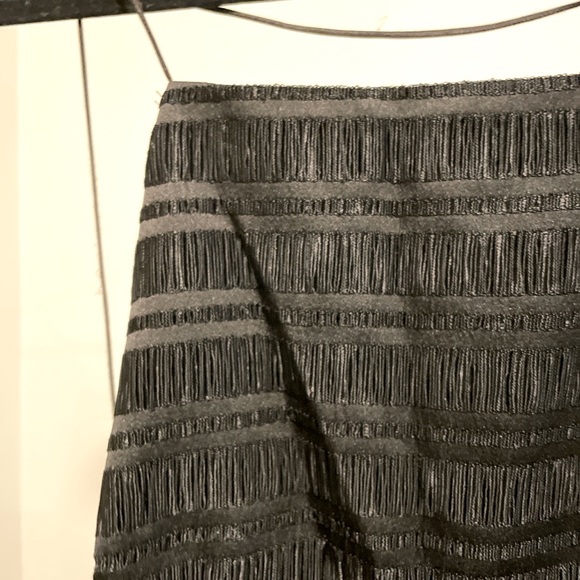 Slinky backless evening gown from Endless Rose size L (8-10) - Picture 3 of 3